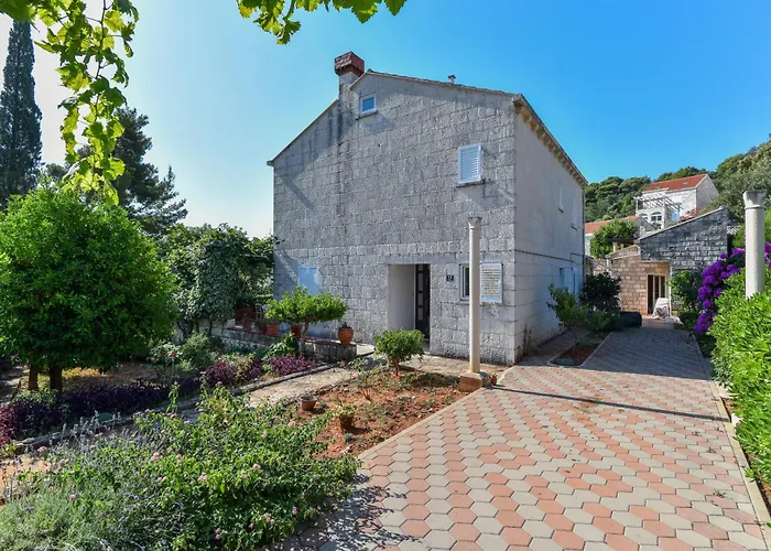 Vizmeg Villa *