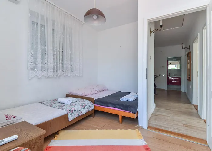 Vizmeg Villa
