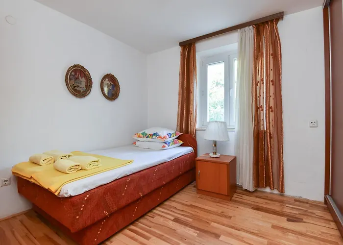 Vizmeg Villa